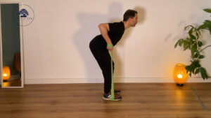 Gezielte Latissimus-Übung zur Stabilisierung der Schulter bei Schulterschmerzen